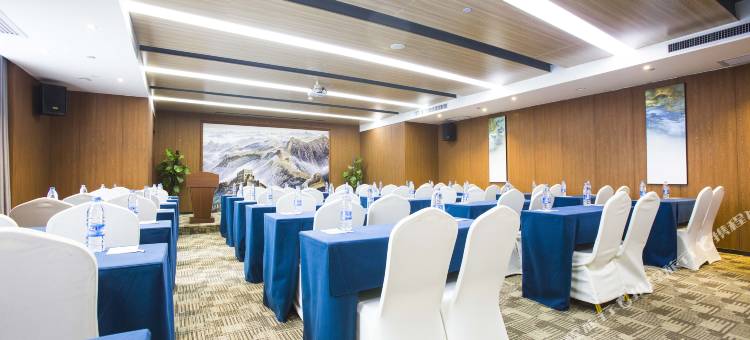 格菲酒店(西安高铁北站文景路地铁站店)图片