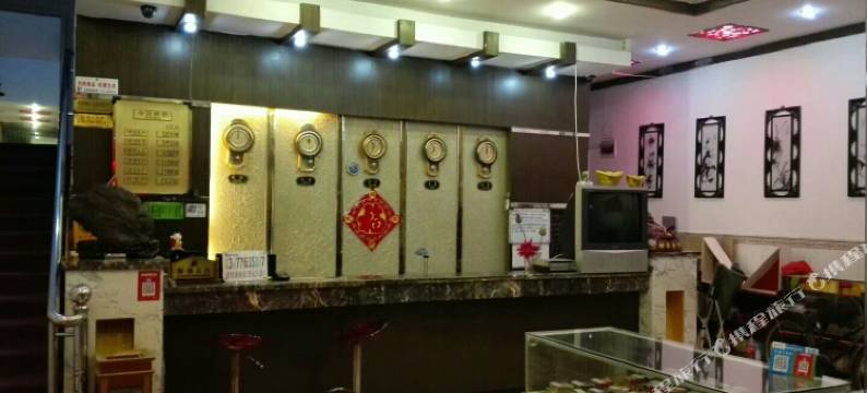 桂林德日宾馆(富豪兴城小区八里街夜宵城店)图片