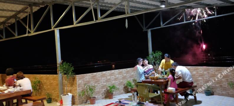 阳朔盛锦酒店(兴坪古镇店)图片