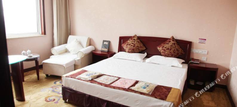 河曲玉龙湾大酒店图片