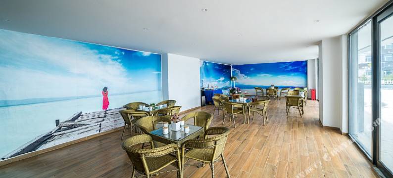 乌兰云鹏阳光假日酒店图片