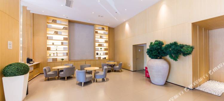 全季酒店(伊宁上海城店)图片