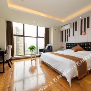 东郊记忆荷苗小剧场成华小礼堂店