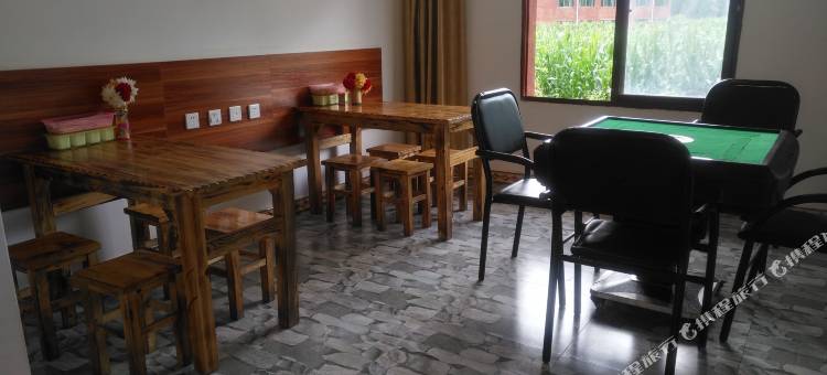 泸沽湖湿地花楼客栈图片