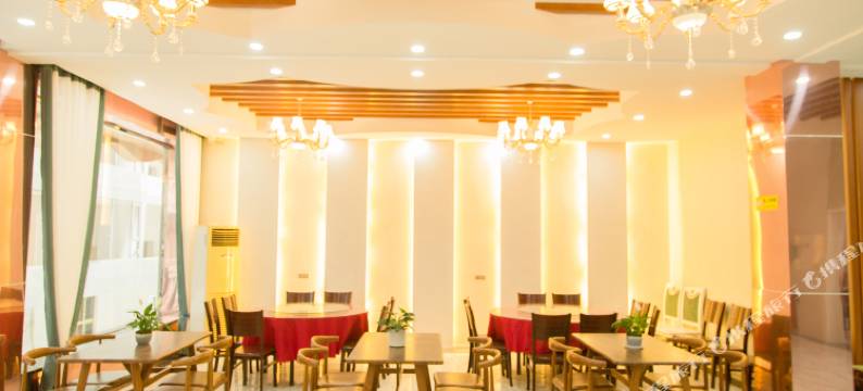 云台山三叶大酒店(岸上服务区售票处店)图片