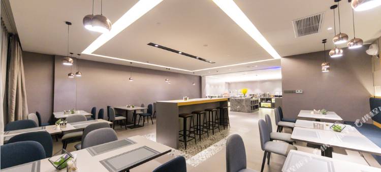 如家商旅酒店(盐城市政府金鹰聚龙湖店)图片