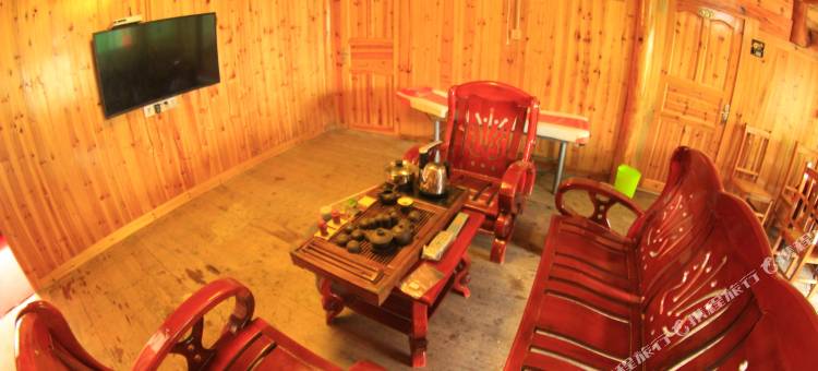 新化渠江源錾字岩农家乐图片