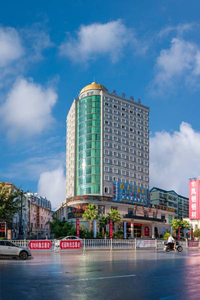 桂林市临桂区人民政府附近最近酒店