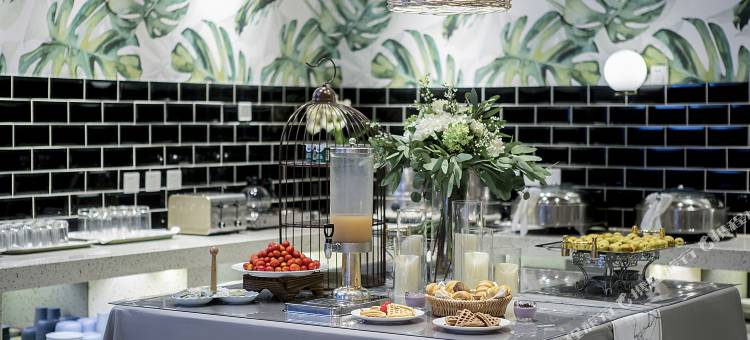 菲林酒店(西安高新电子城太白南路地铁站店)图片