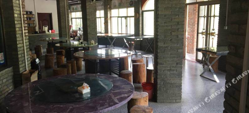 潜山赫比尼斯酒店图片