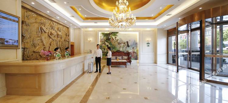 维也纳酒店(武汉武湖高车地铁站店)图片