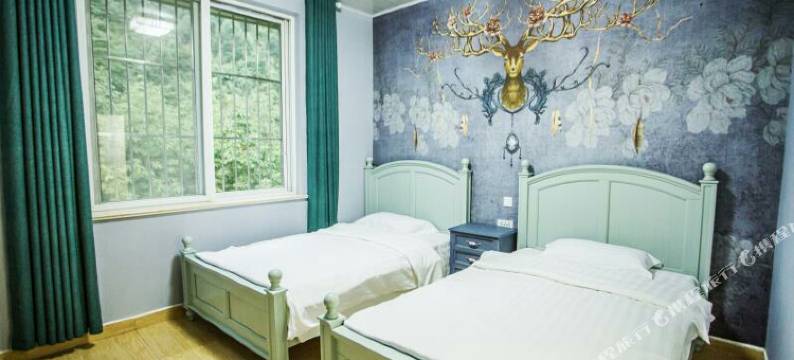 西岭雪山忆雪酒店图片