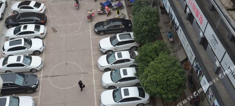 曼舟酒店(高安市中医院店)图片