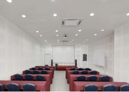 Country Hotel Hotel Overview