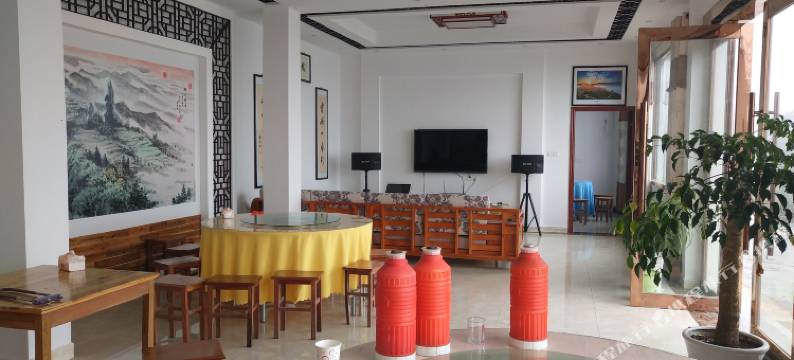 歙县坡山惠民客栈图片