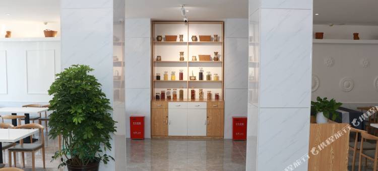 速8酒店(长春卫星广场繁荣路地铁站店)图片