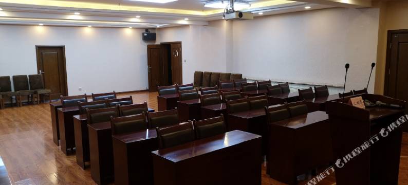 达日兴林大厦图片