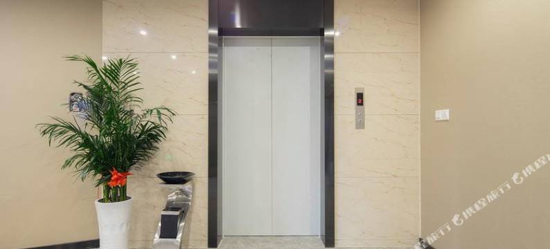 如家派柏·云酒店(南京柳洲东路地铁站店)图片