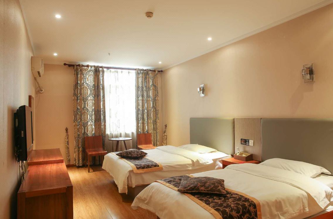 华驿酒店(郑州软件园店)