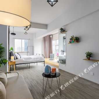 乐家公寓老总_爱情公寓