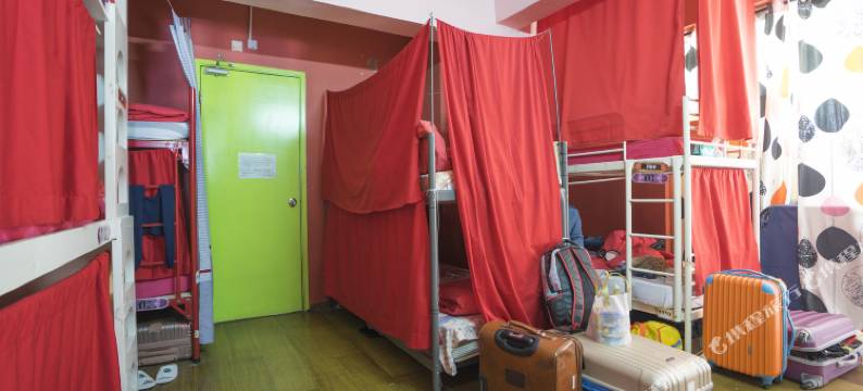 香港80后潘多拉(家庭旅馆)图片
