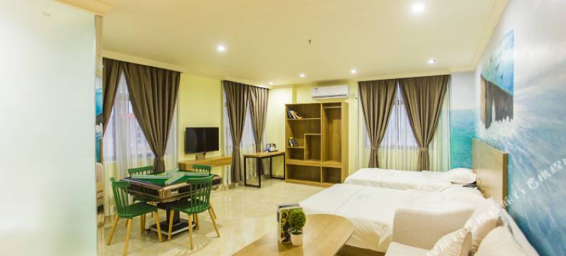 双月湾海里里假日酒店图片