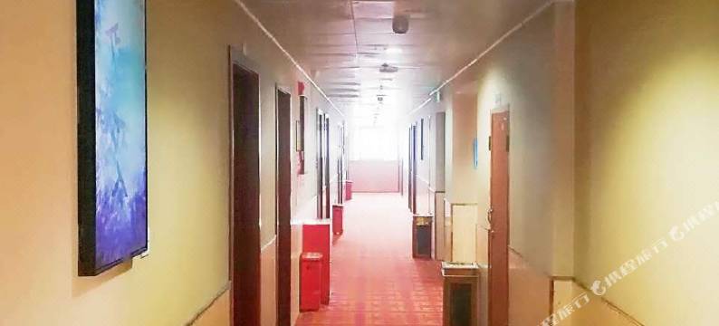 悦派酒店(重庆火车北站南广场店)图片