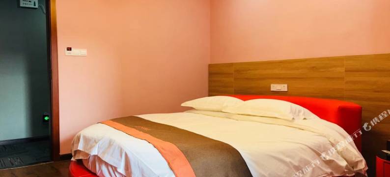 鑫泰酒店(随州客运中心店)图片