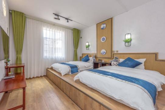 大理双廊洱海萝莳曲度假客栈