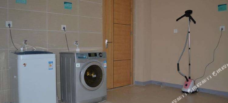 东兰东湟大酒店图片