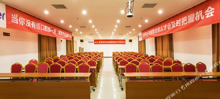 城市便捷酒店(平南汽车站江滨公园店)图片