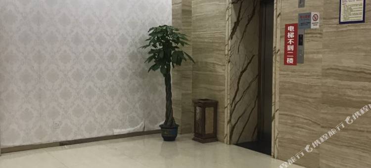 派酒店(西安龙首北路老城根店)图片