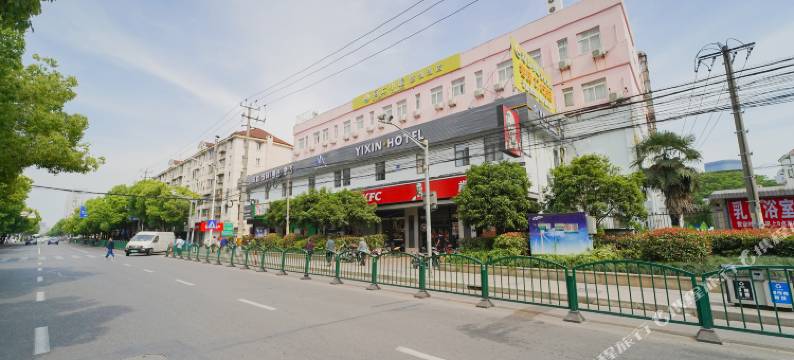 依歆连锁精选酒店(上海陆家嘴店)图片