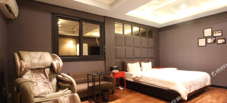 法国密码酒店(French Code Hotel)图片