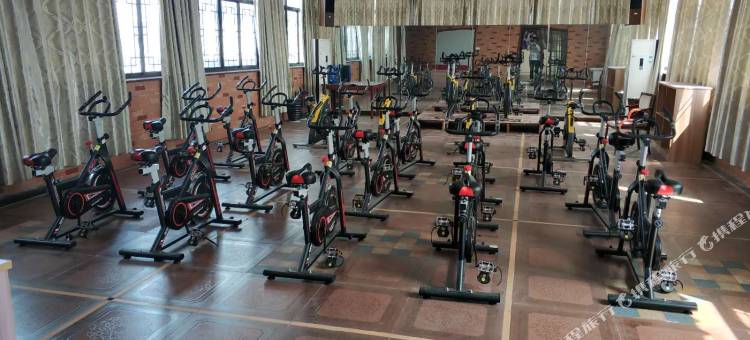 OYO宜兴宝丽酒店图片