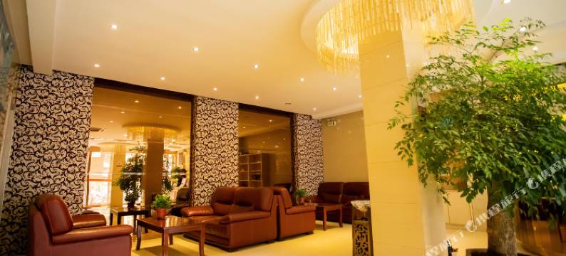 新港商务宾馆(信阳火车站天润广场店)图片