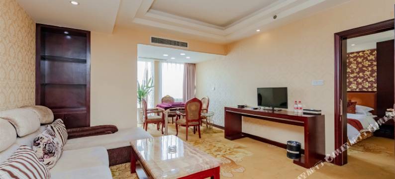 仁豪名人酒店(温江南熏大道地铁站店)图片