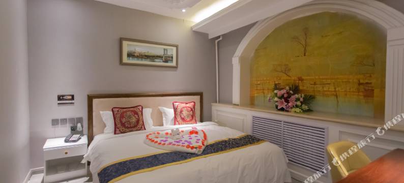 江湾大酒店(中央大街人民防洪胜利纪念塔游客服务中心店)图片