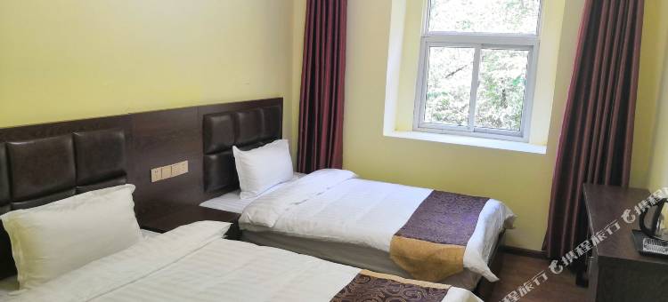 稻城雪域幸福客栈图片