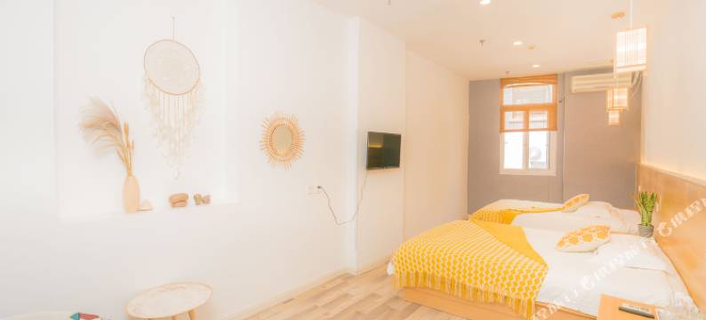 艾格文化客栈(青岛劈柴院店)图片