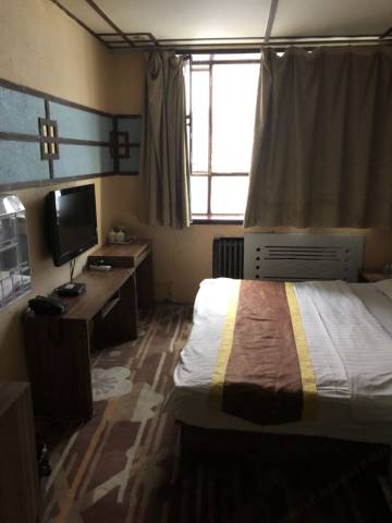 乌鲁木齐富源快捷宾馆(米东区老爱家超市店)