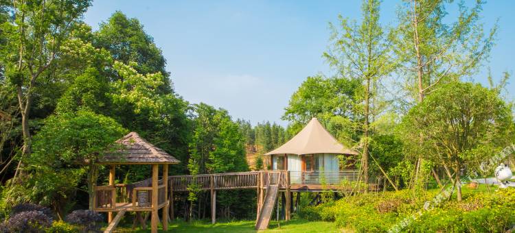 成都都江堰拾光山丘民宿图片