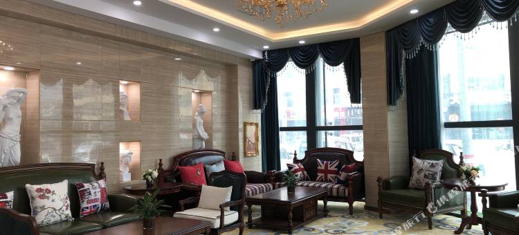 巴里岛国际酒店(宝昌店)图片