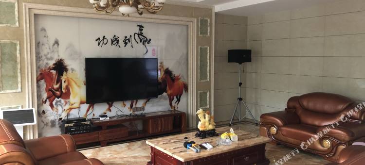五贵岭山庄名宿(龙王山漂流店)图片