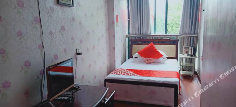 OYO经典客房(绍兴客运中心鲁迅故里度假区店)图片