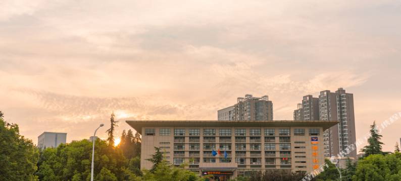 雅斯蓝特酒店(武汉武昌火车站地铁站店)图片