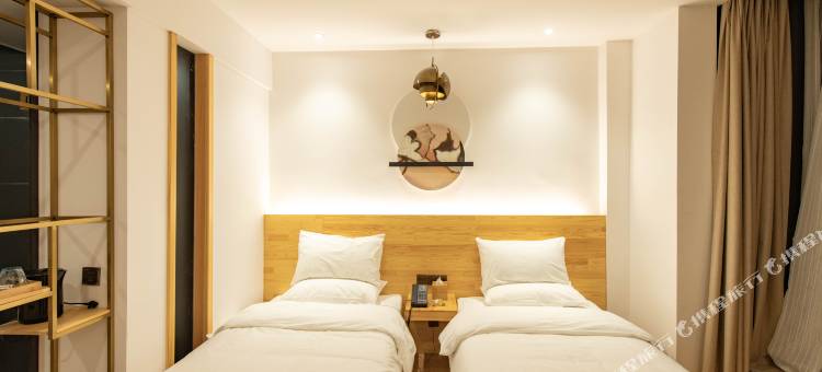 岷山行者牧心酒店(康定新都桥店)图片