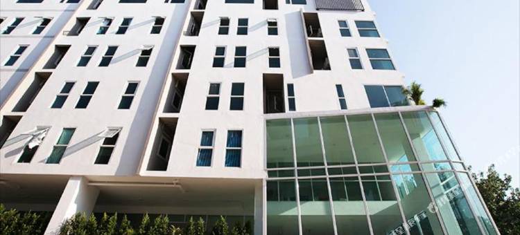 B2 那空沙旺高级酒店(B2 Nakhon Sawan Premier Hotel)图片