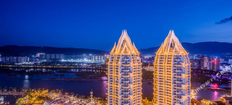 西双版纳嘎纳观江酒店(告庄星光夜市店)图片