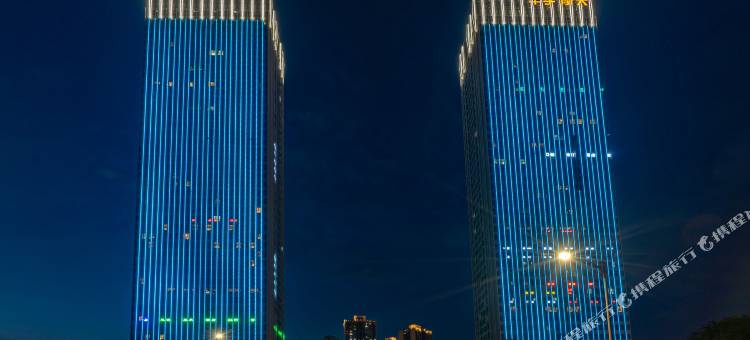 丽呈睿轩酒店(重庆火车北站店)图片